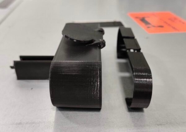 IMG_20250615_072615 Protector cámara brio 4k + tapa frontal