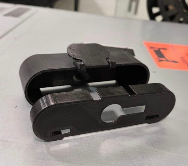 IMG_20250615_072631 Protector cámara brio 4k + tapa frontal